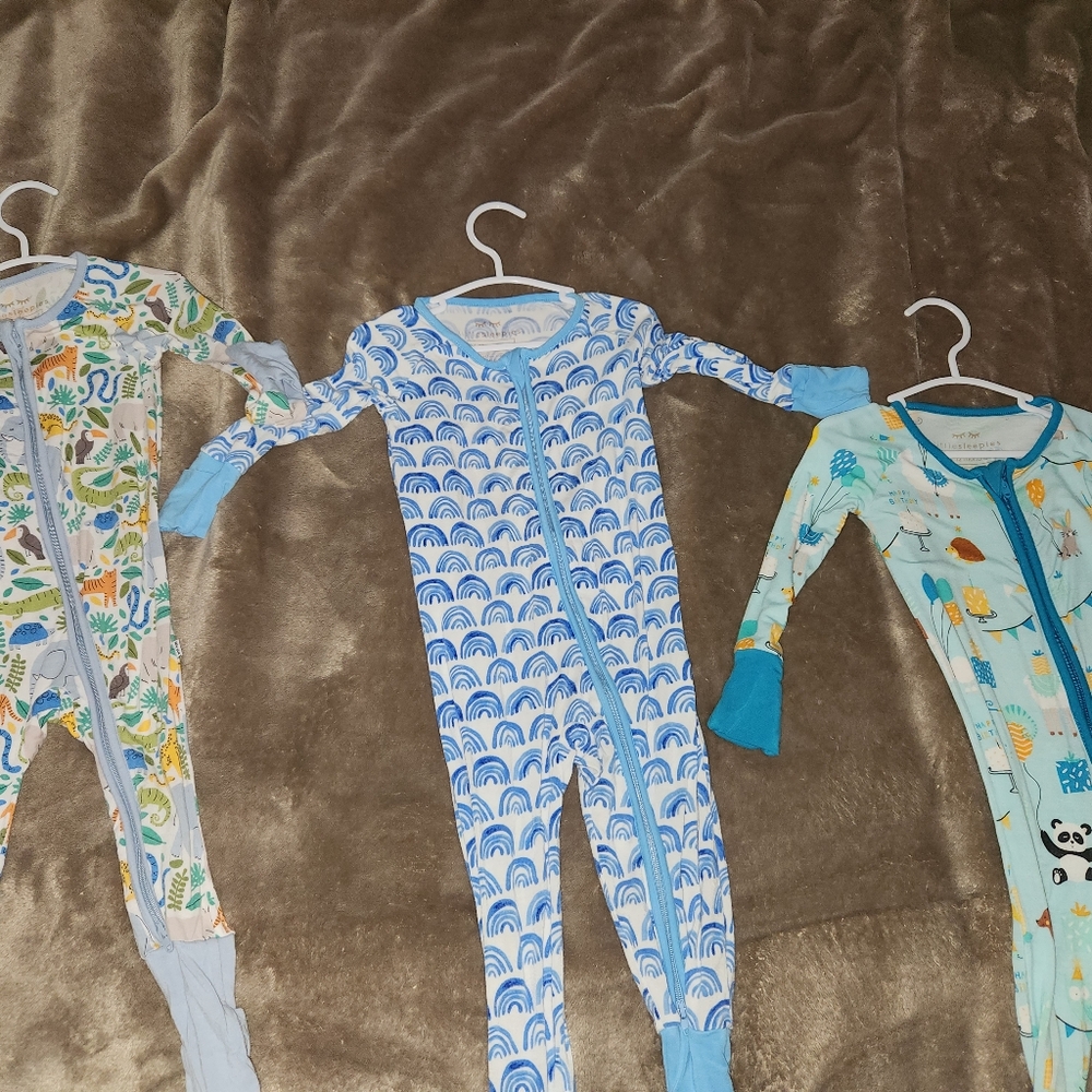 Little Sleepies bundle 6 - 12 months